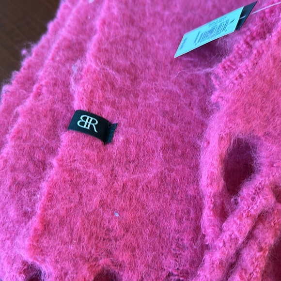 Banana Republic Lofty Large scarf/wrap NWT Soft, thick weave. - Picture 5 of 11